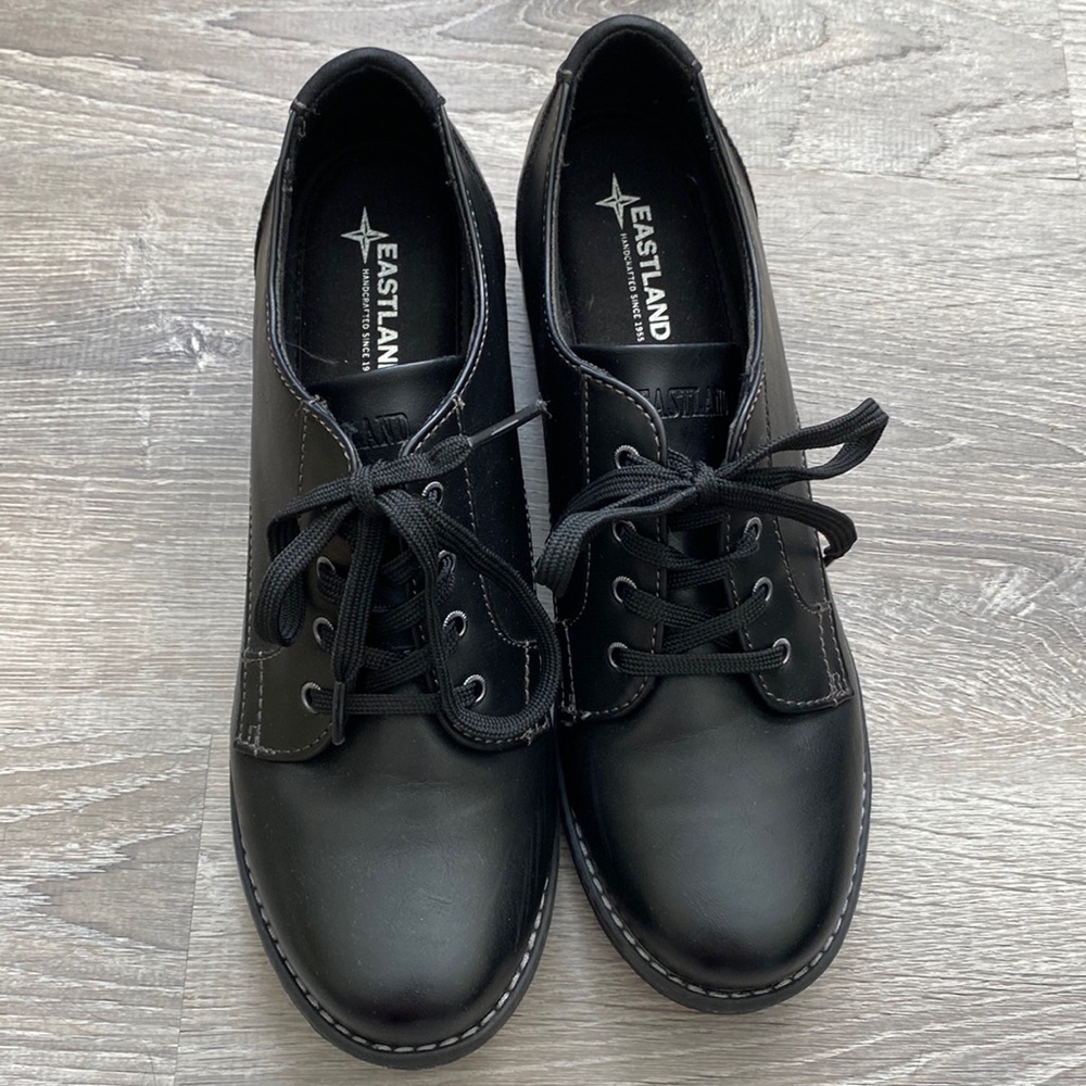 Eastland Oxford Shoe Size 11